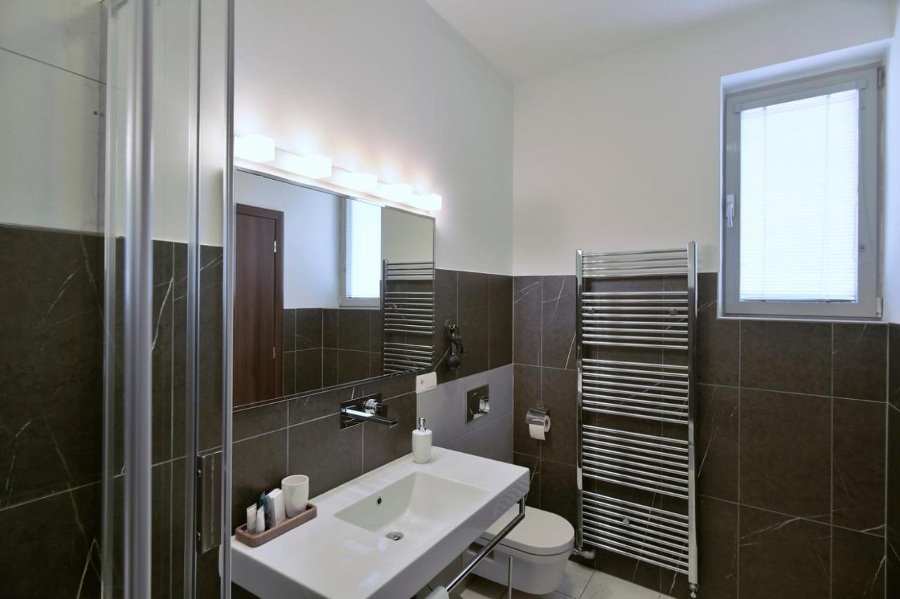 River View Apartments Hotel Bratislava Exterior foto