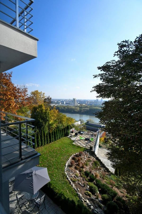 River View Apartments Hotel Bratislava Exterior foto